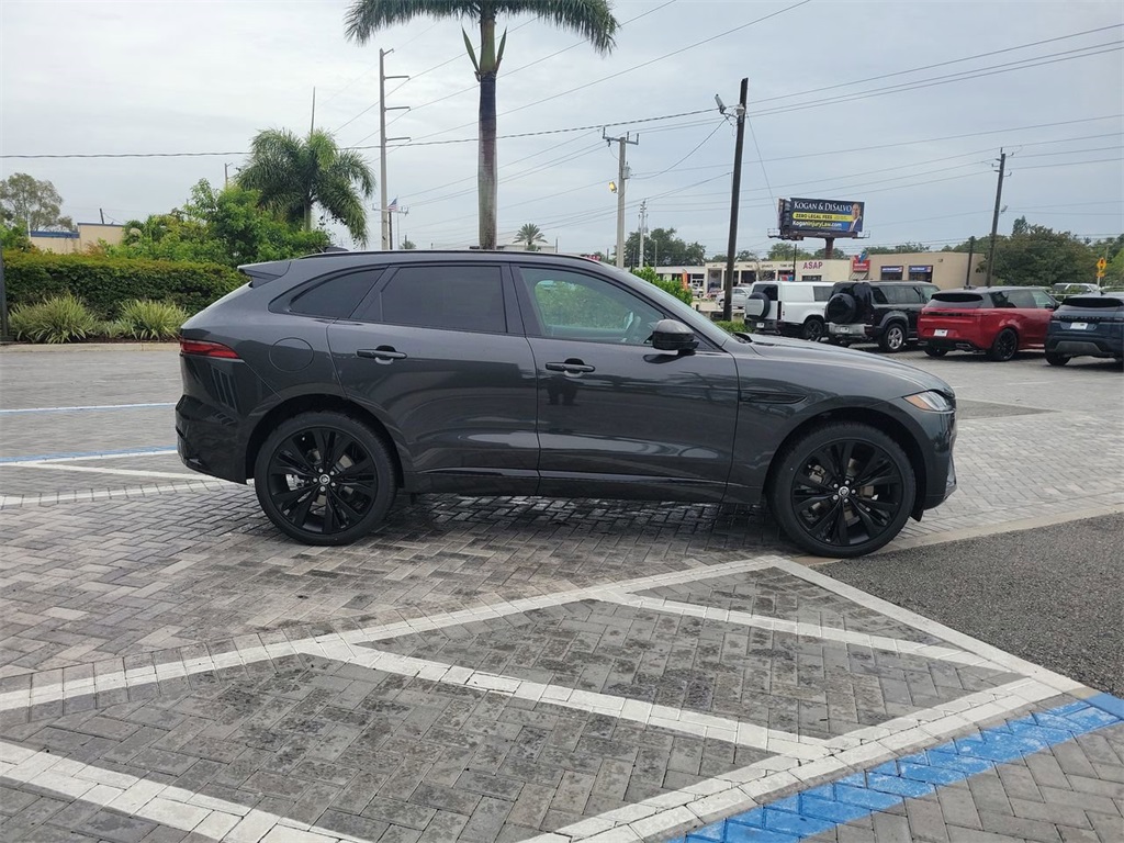 2026 Jaguar F-PACE P400 R-Dynamic S photo 6