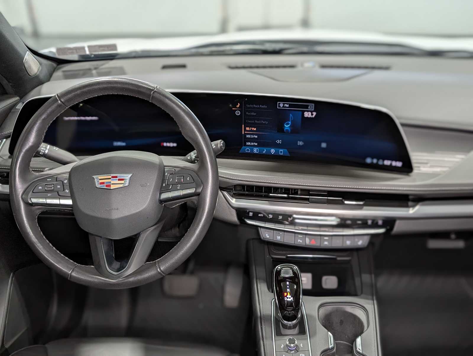 2024 Cadillac XT4 Premium Luxury photo 5