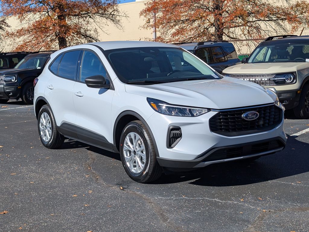 2026 Ford Escape Active photo 2