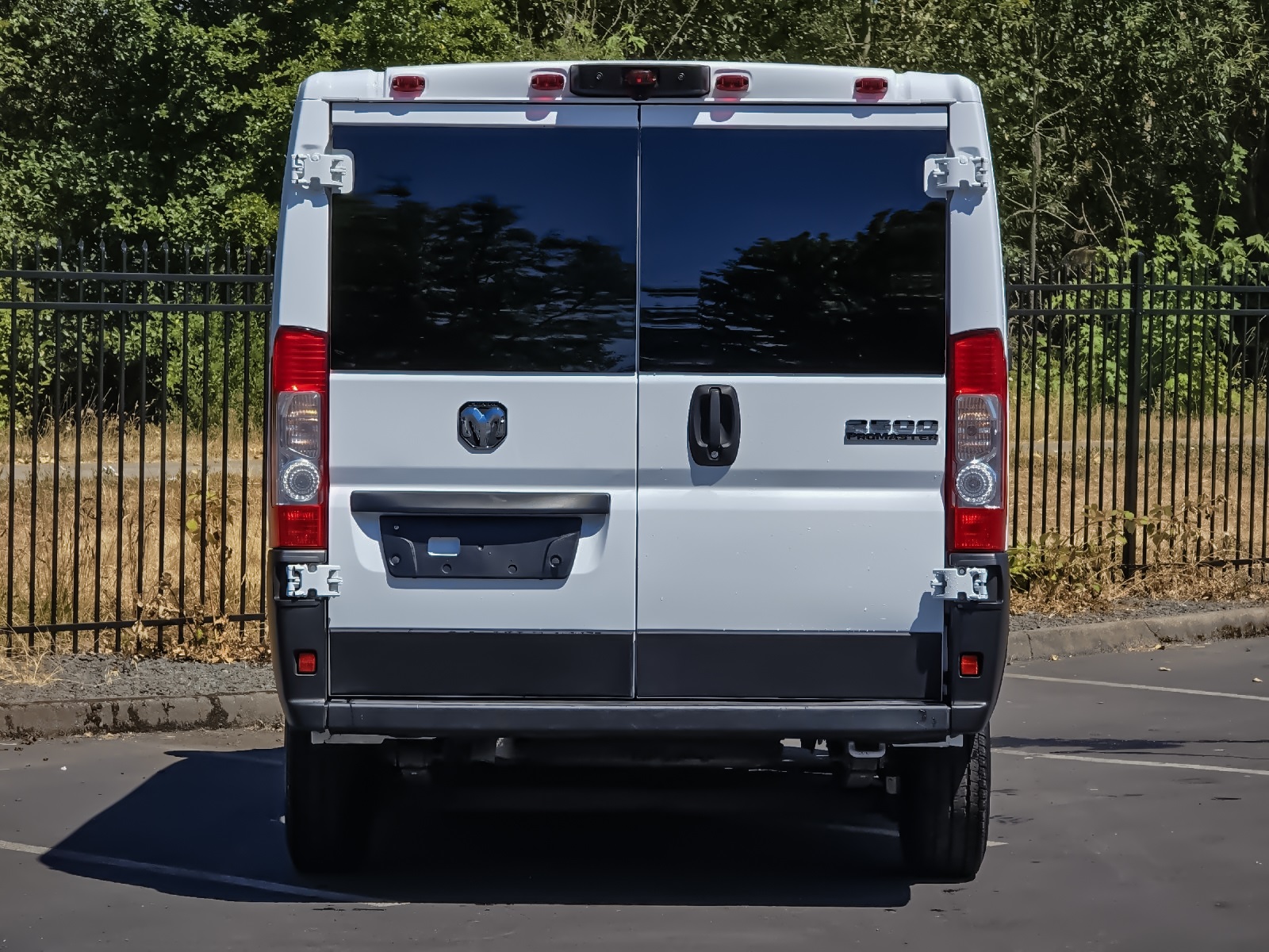 2023 Ram ProMaster 2500 Base photo 3