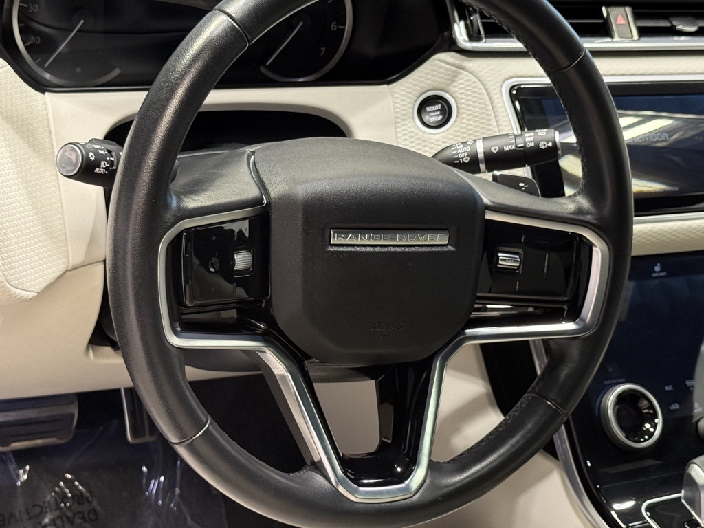 2023 Land Rover Range Rover Velar R-Dynamic S photo 10