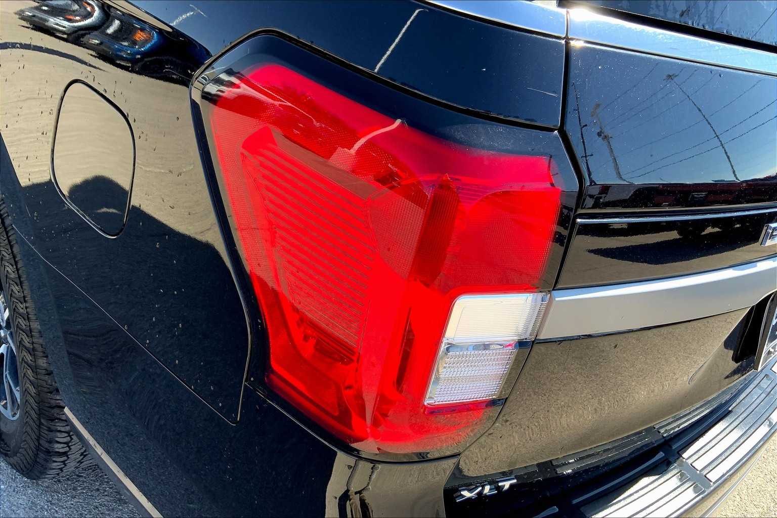 2024 Ford Expedition MAX XLT photo 25
