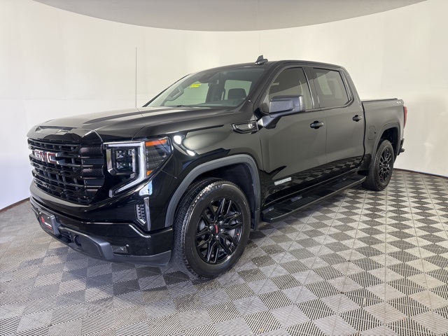 Certified 2023 GMC Sierra 1500 Elevation with VIN 3GTPUCEK2PG240719 for sale in Shakopee, Minnesota