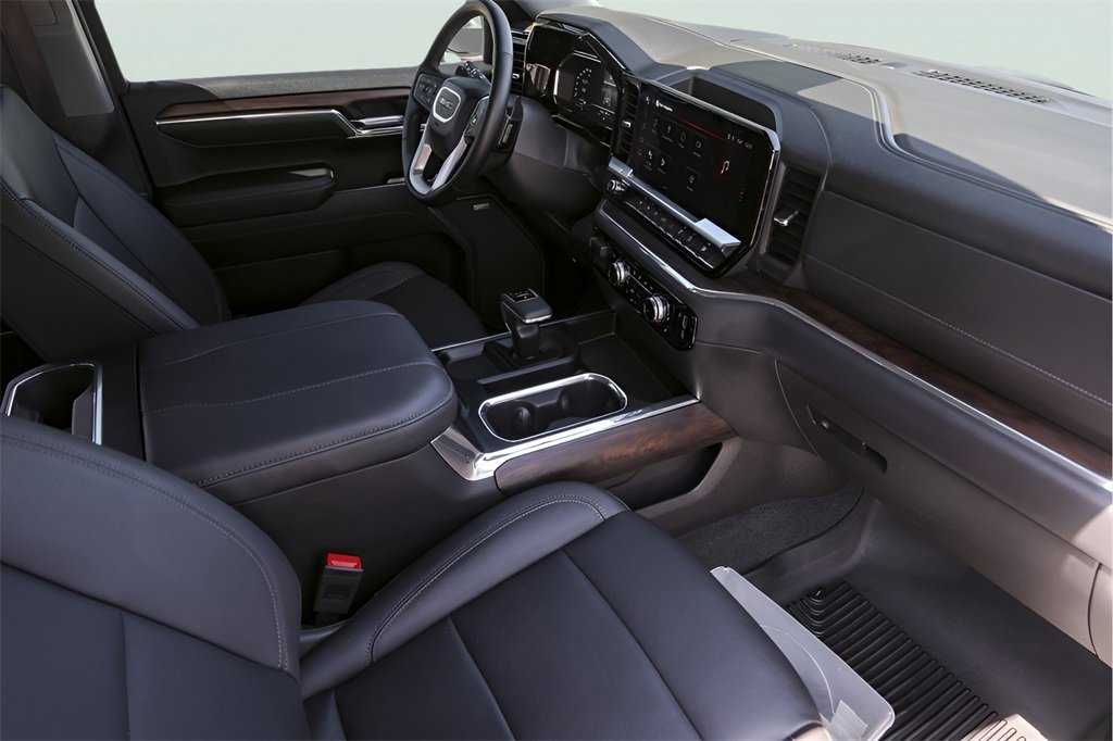 2024 Gmc Sierra 1500 SLT photo 32