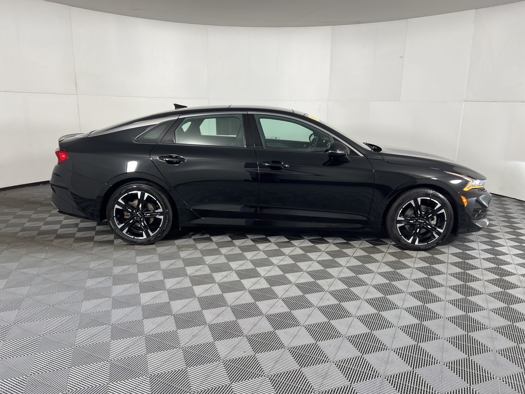 2023 Kia K5 GT-Line photo 13
