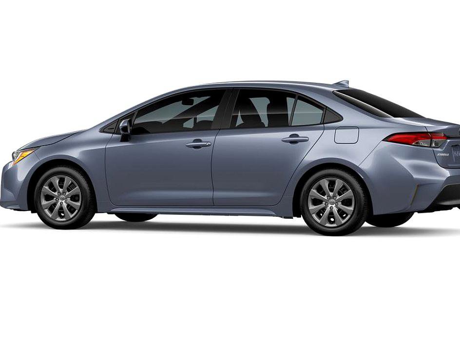 2026 Toyota Corolla LE photo 5