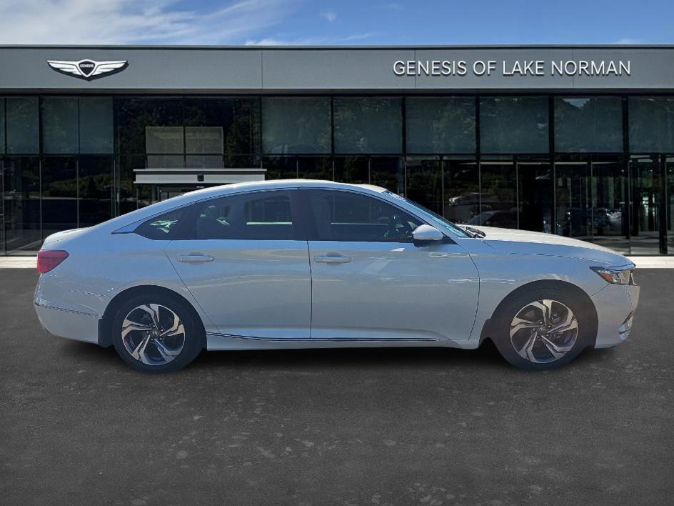 2019 Honda Accord EX-L 1.5T photo 3