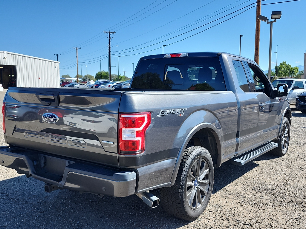 2018 Ford F-150 XLT photo 4