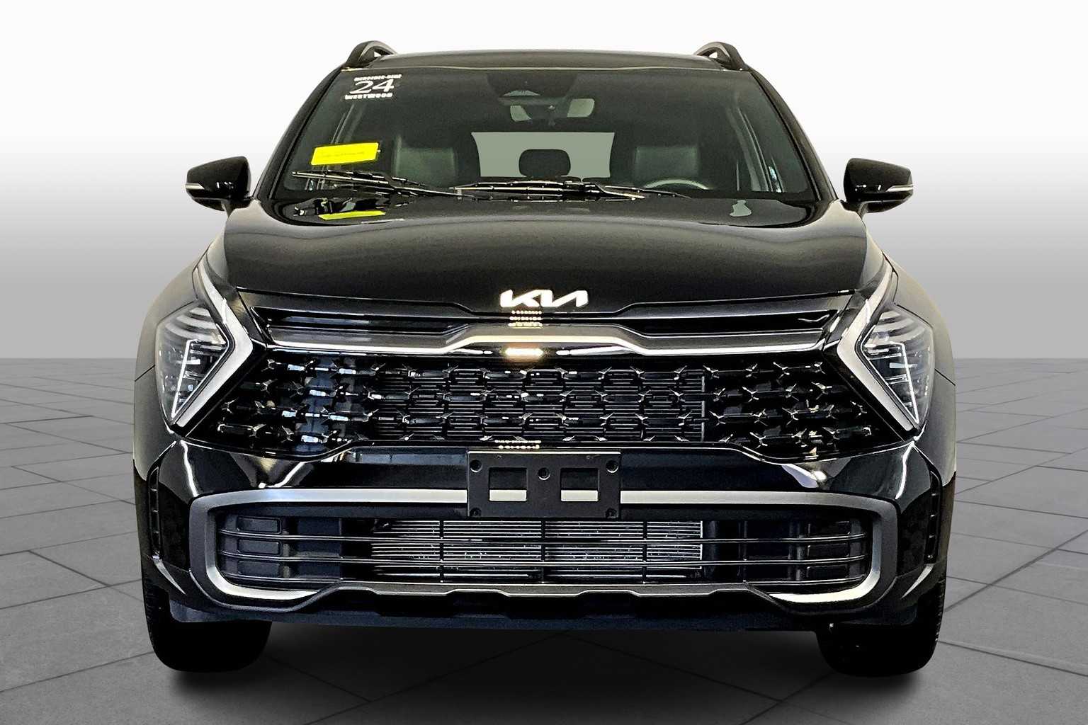2024 Kia Sportage X-Line photo 3