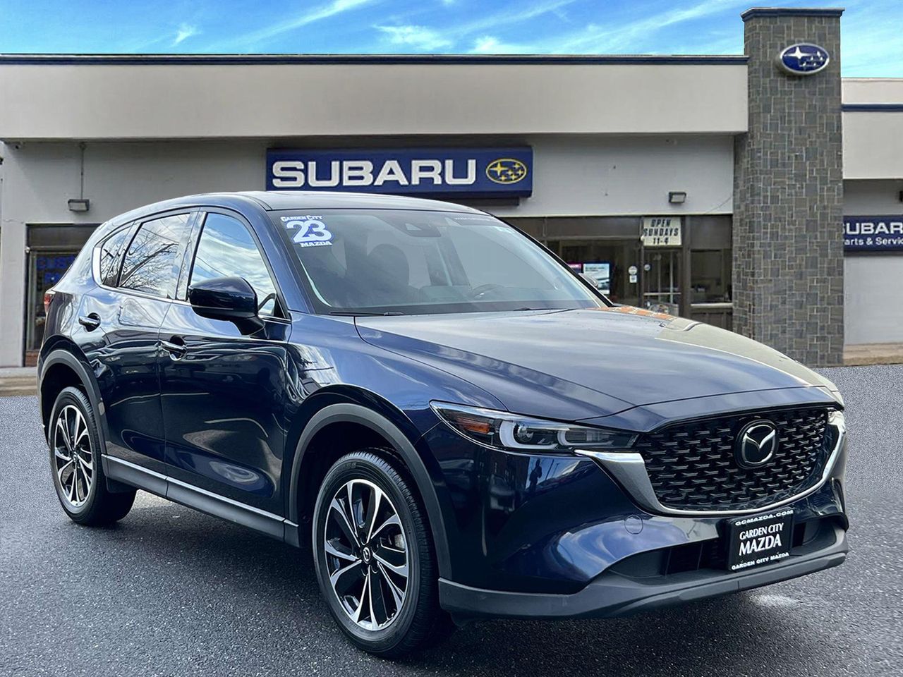 2023 Mazda CX-5 S Premium package's photo