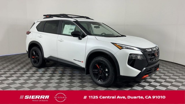 2025 Nissan Rogue Rock Creek®