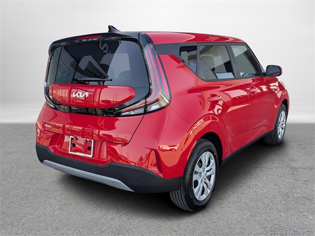 2025 Kia Soul LX photo 3