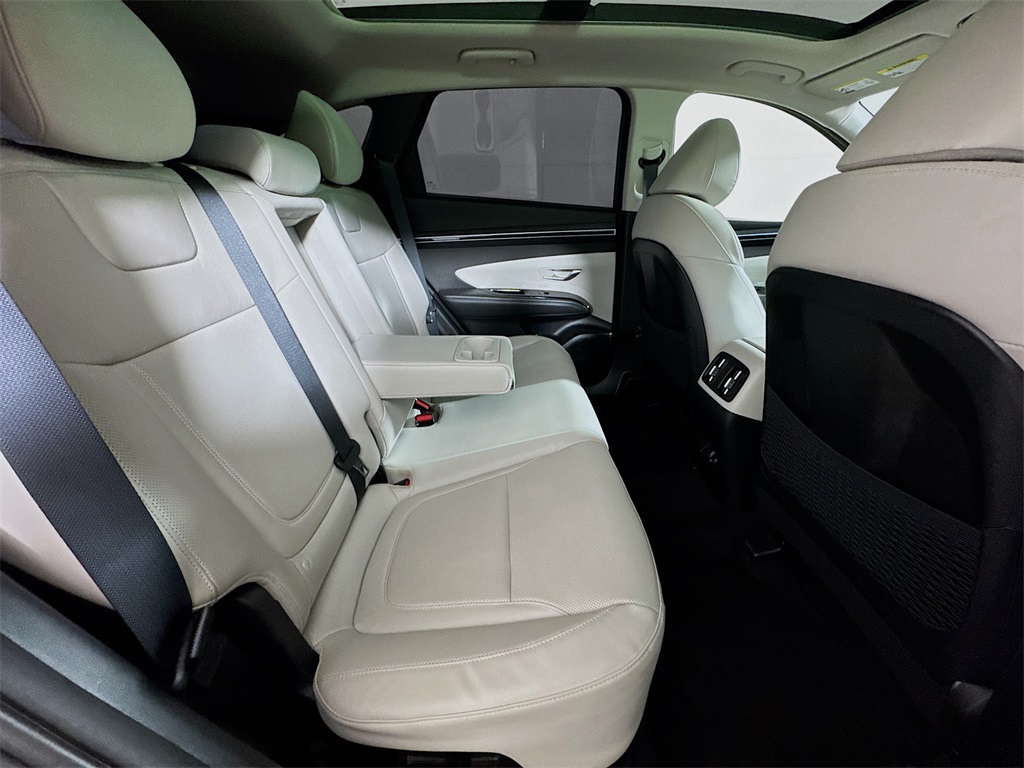 2024 Hyundai Tucson Hybrid SEL Convenience photo 17