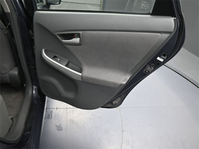2010 Toyota Prius Two photo 13