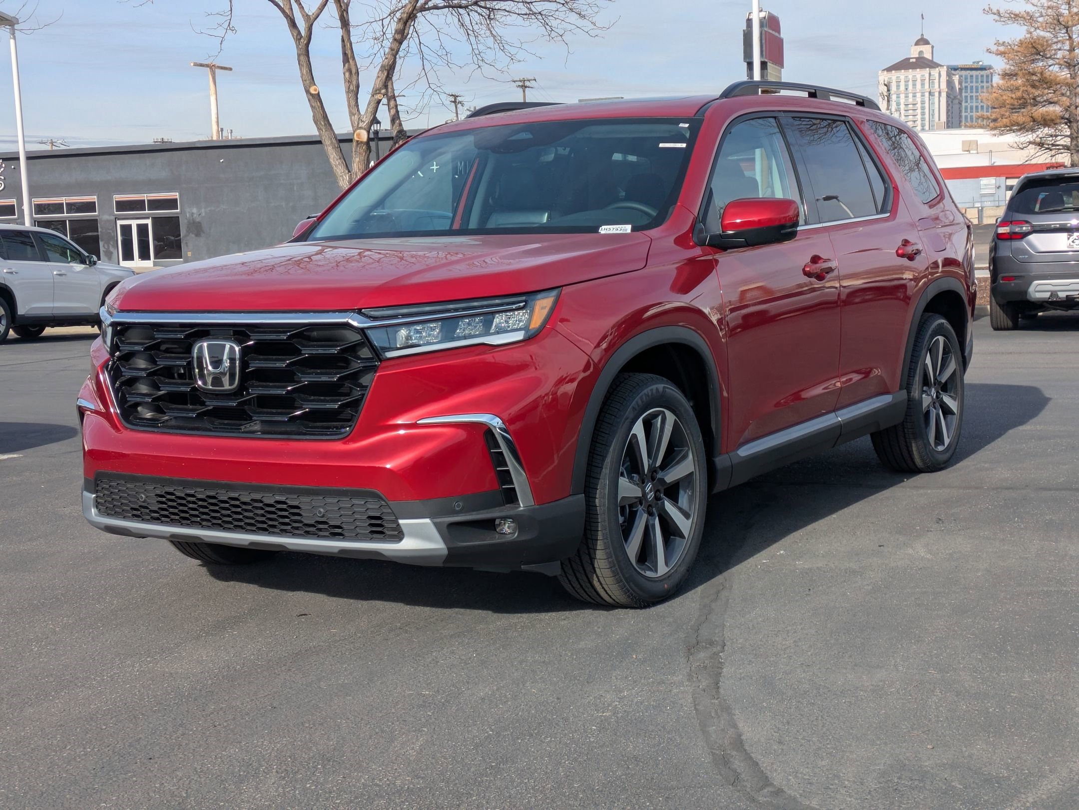 2025 Honda Pilot Touring photo 6
