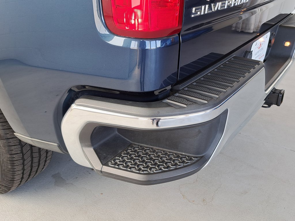 2023 Chevrolet Silverado 1500 LT photo 29