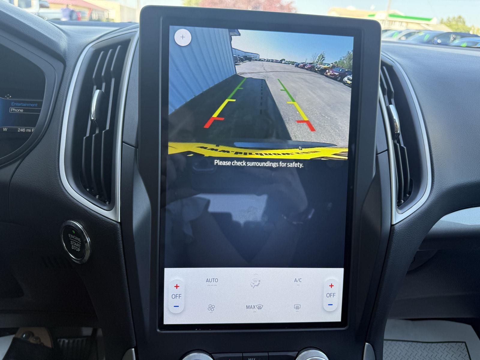 2024 Ford Edge SE photo 17