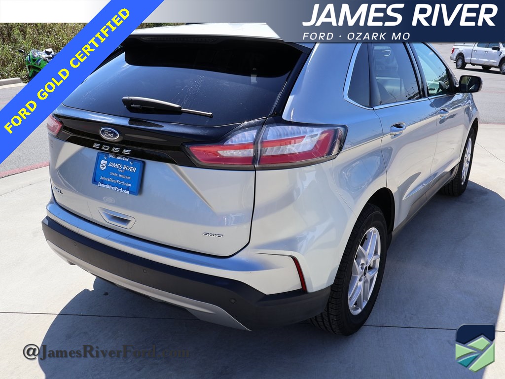 2024 Ford Edge SEL photo 5