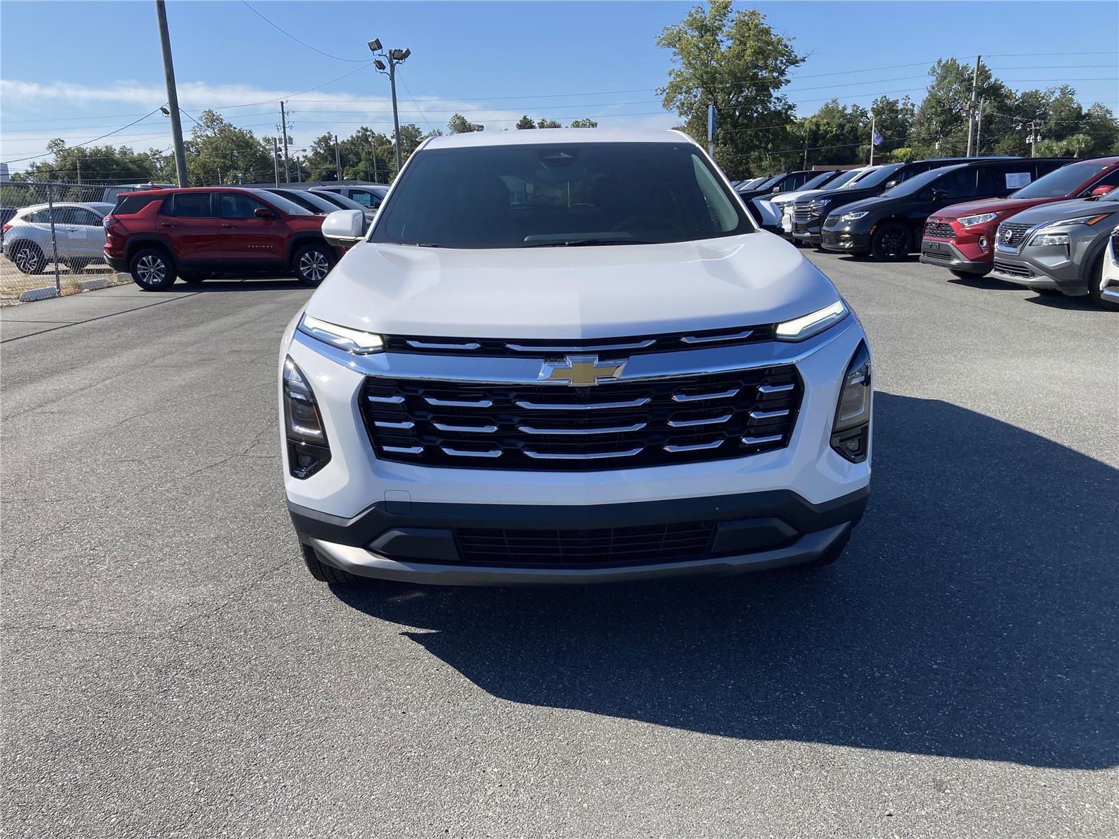 2026 Chevrolet Equinox LT photo 3