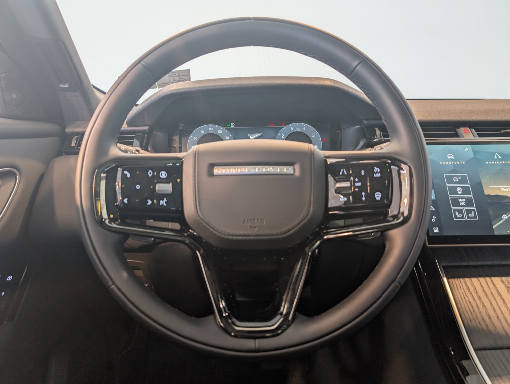 2026 Land Rover Range Rover Velar S photo 15