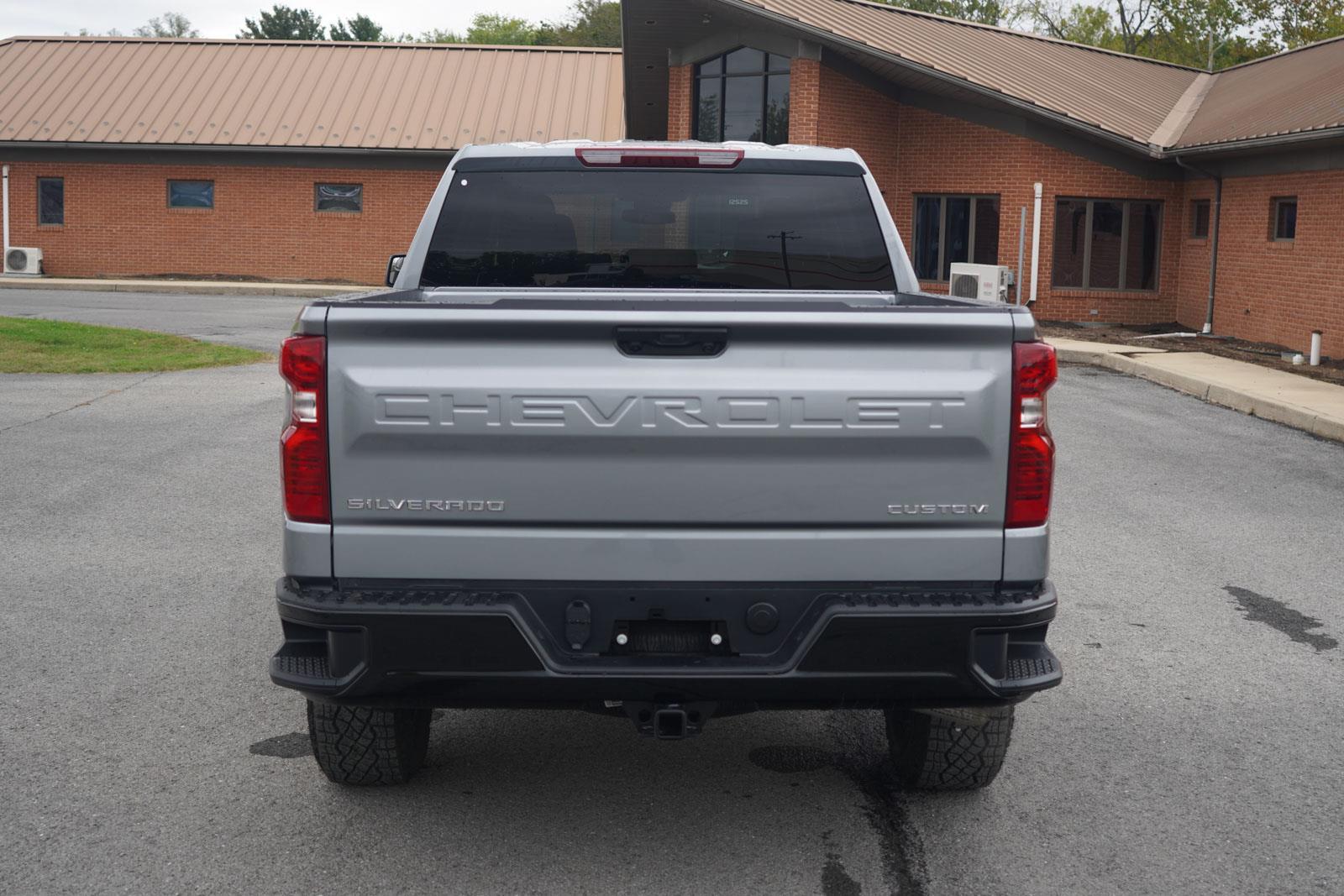 2026 Chevrolet Silverado 1500 Custom Trail Boss photo 4