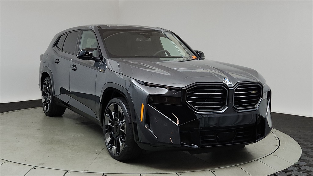 2024 Bmw XM photo 2