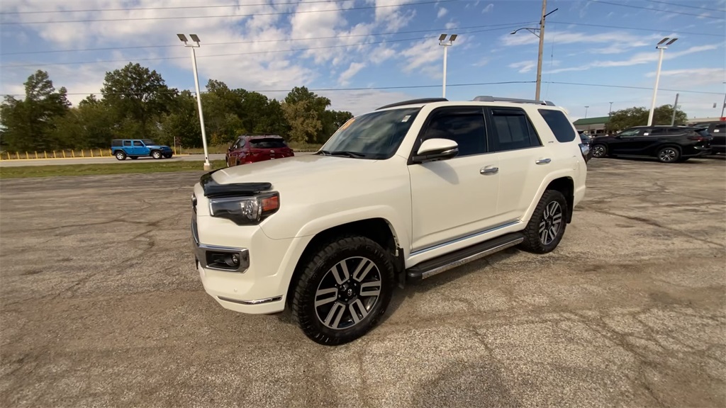 2023 Toyota 4Runner Limited photo 3
