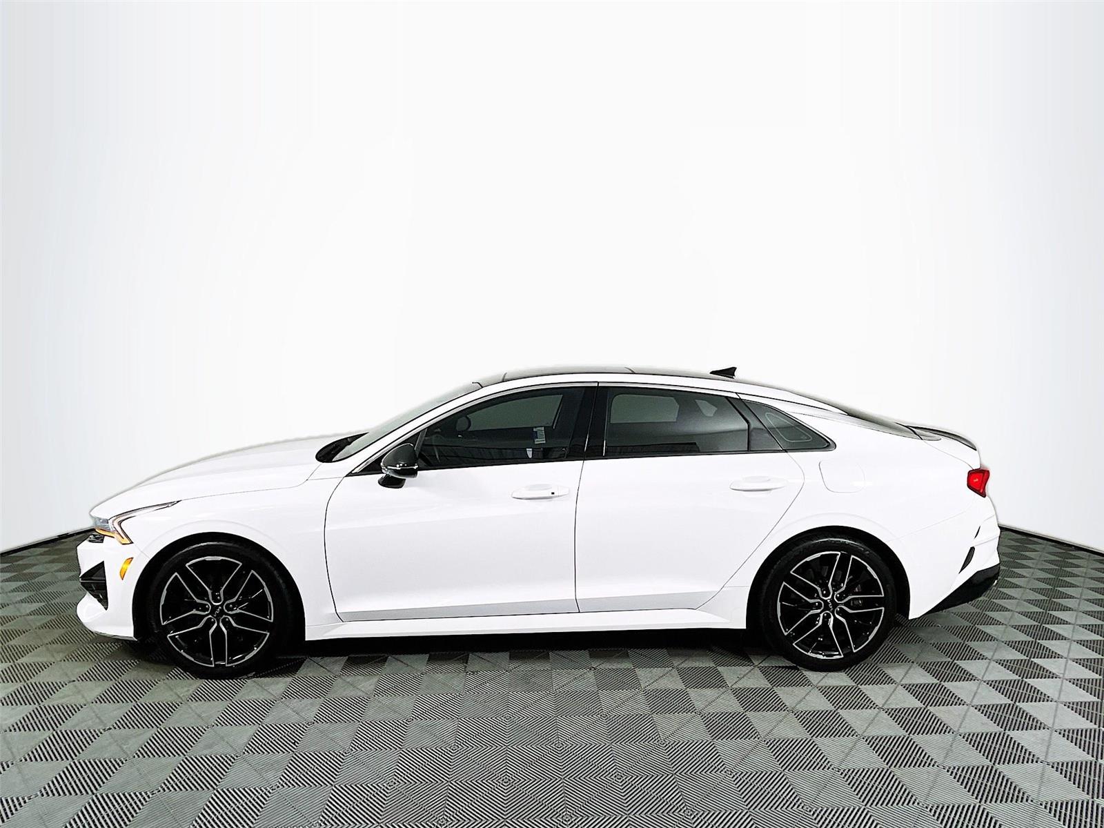 2023 Kia K5 GT photo 4