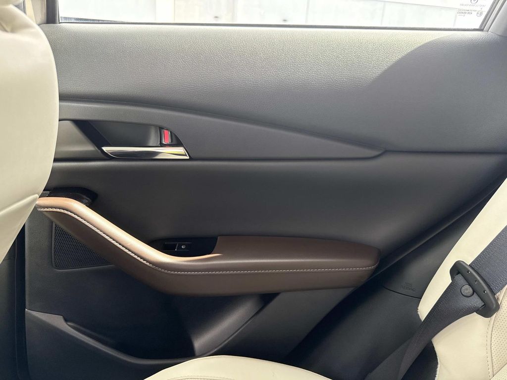 2024 Mazda CX-30 2.5 Turbo Premium photo 14