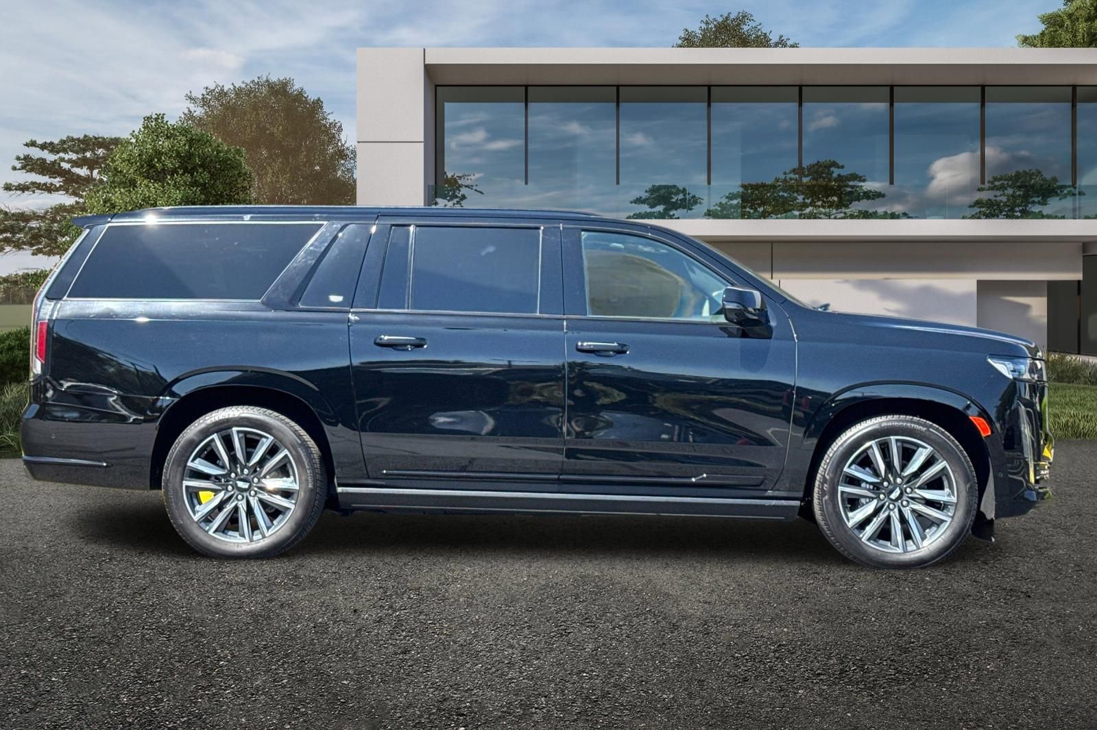 2024 Cadillac Escalade ESV Sport Platinum photo 2