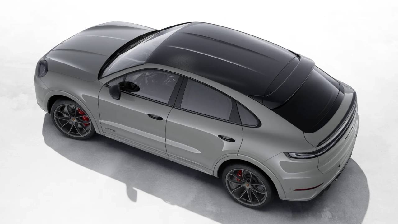 2026 Porsche Cayenne Coupe GTS photo 3