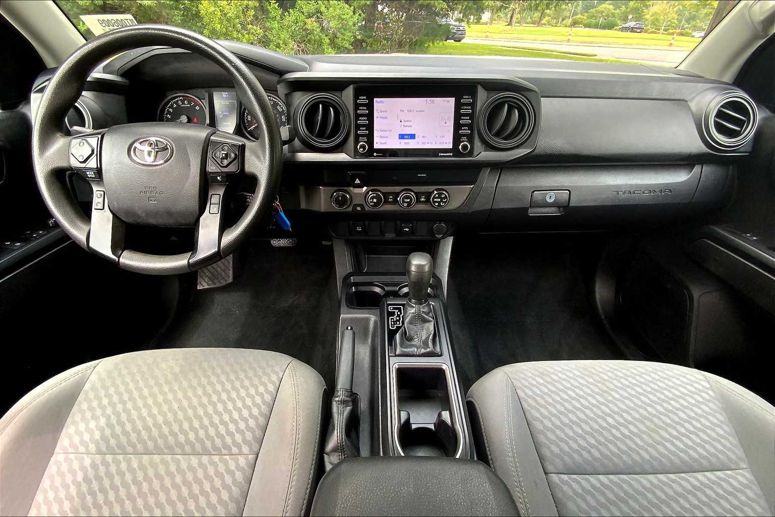 2021 Toyota Tacoma SR 4x4 Access Cab photo 12