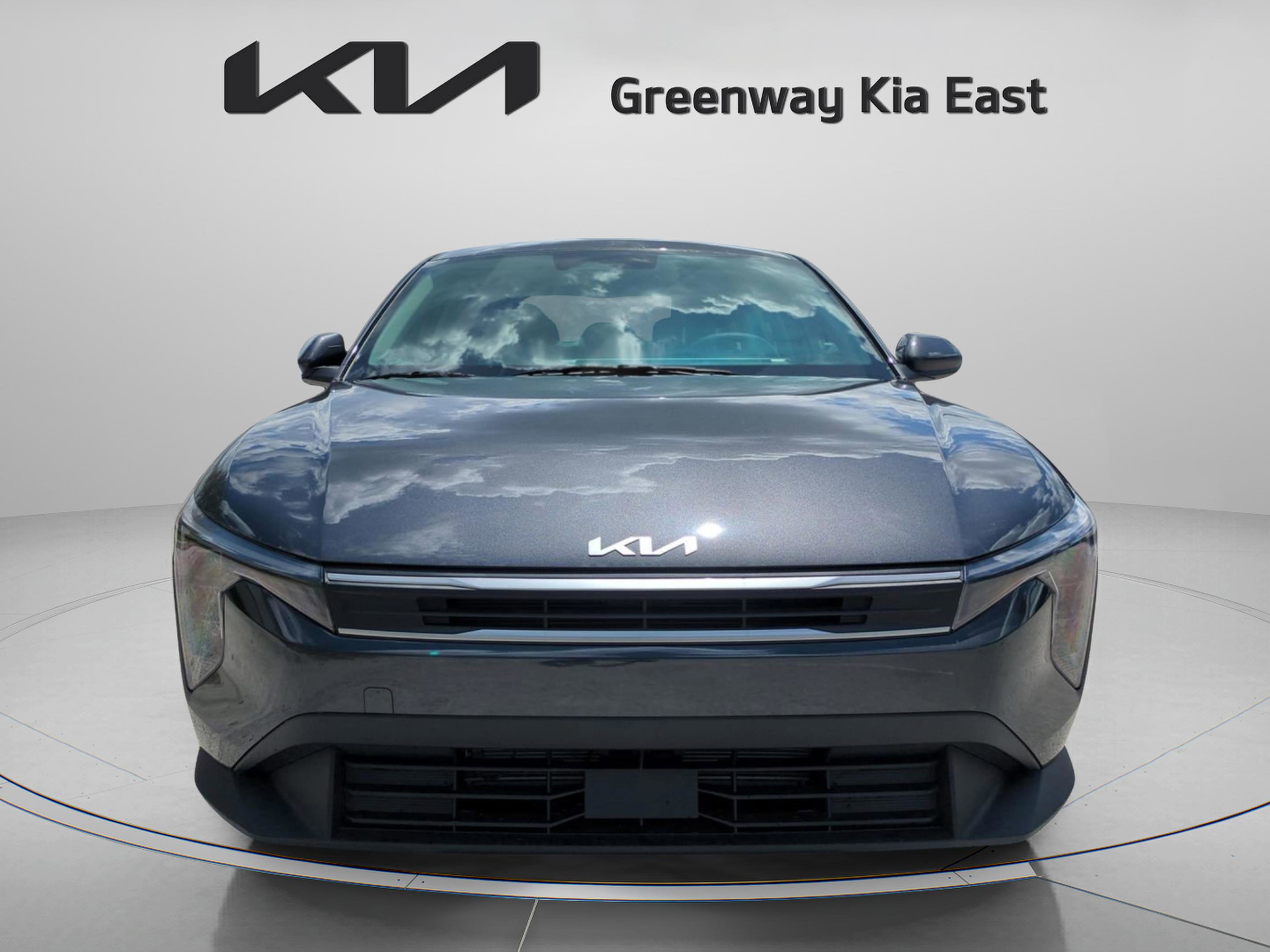 2025 Kia K4 LXS photo 3