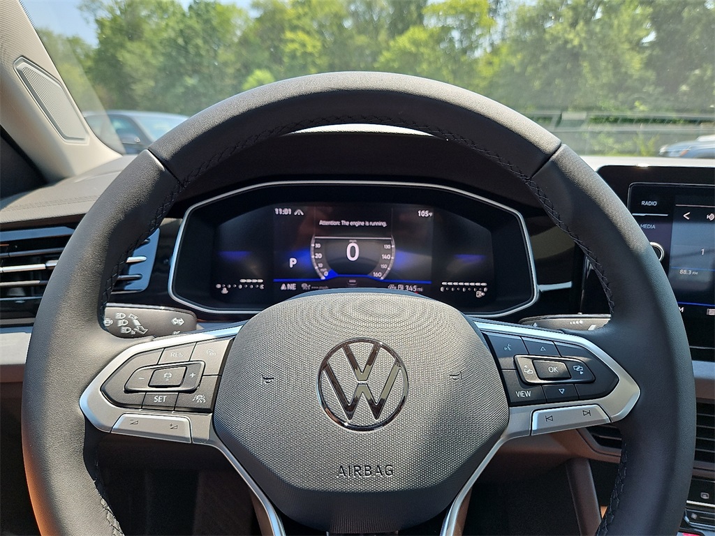 2025 Volkswagen Jetta 1.5T SE photo 8