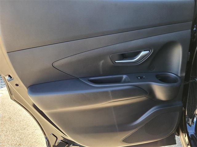2025 Hyundai Santa Cruz SE photo 7