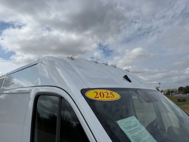 2025 Ram ProMaster 2500 photo 4