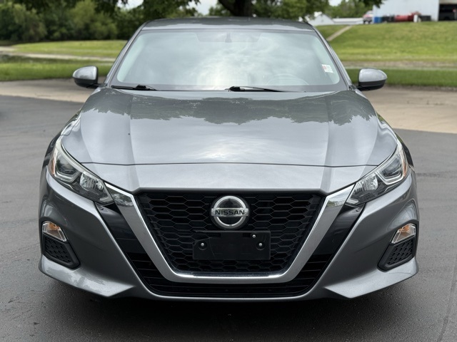2020 Nissan Altima 2.5 S photo 2