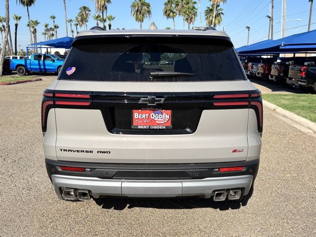 2026 Chevrolet Traverse Z71 photo 5