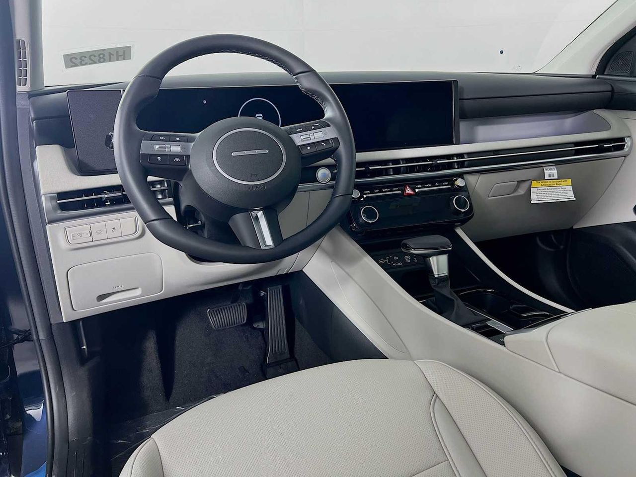 2025 Hyundai Tucson SEL Convenience photo 6