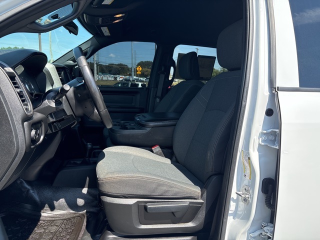 2022 Ram 3500 Tradesman photo 12