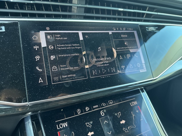 2025 Audi Q7 55 Premium photo 9