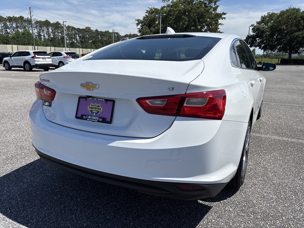 2023 Chevrolet Malibu 1LT photo 11