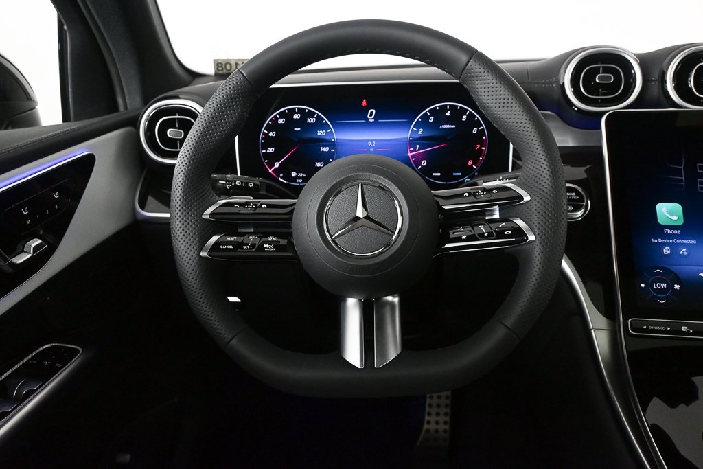 2026 Mercedes Benz GLC 300 photo 2
