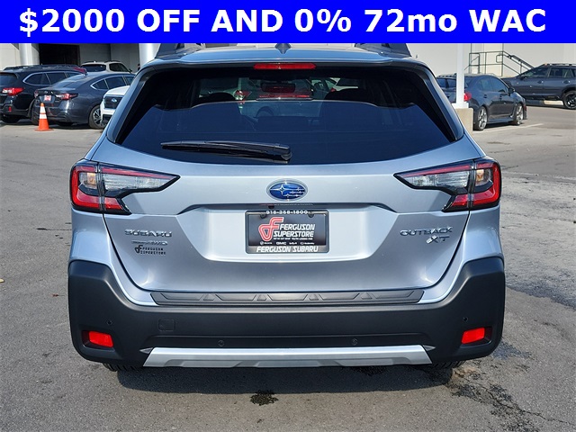 2025 Subaru Outback Limited XT photo 3
