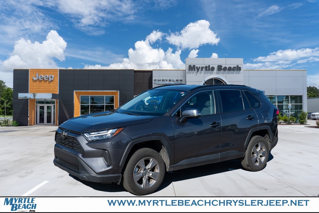 2024 Toyota RAV4 XLE