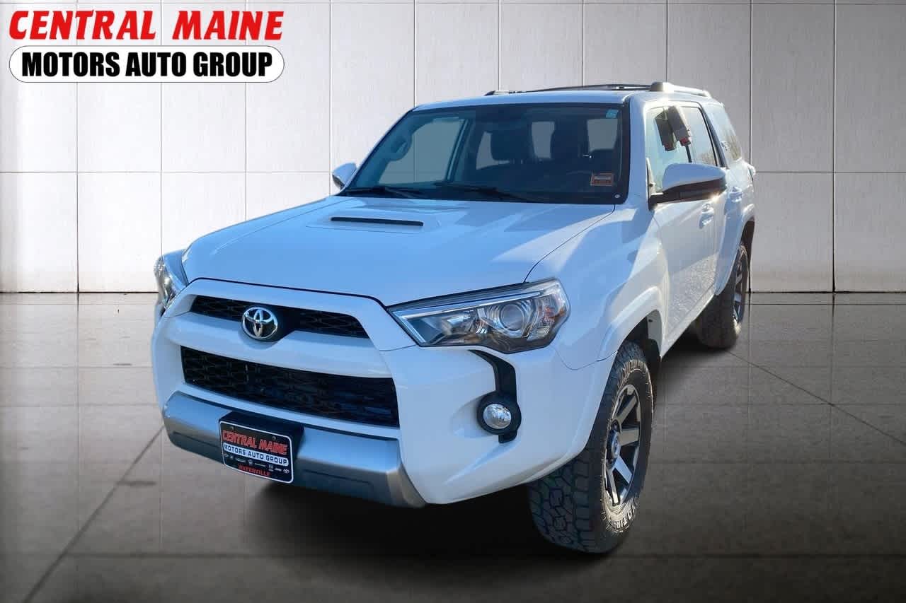 2019 Toyota 4Runner TRD Off-Road's photo
