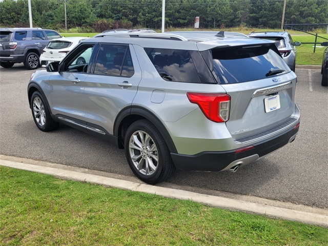 2024 Ford Explorer Limited photo 9