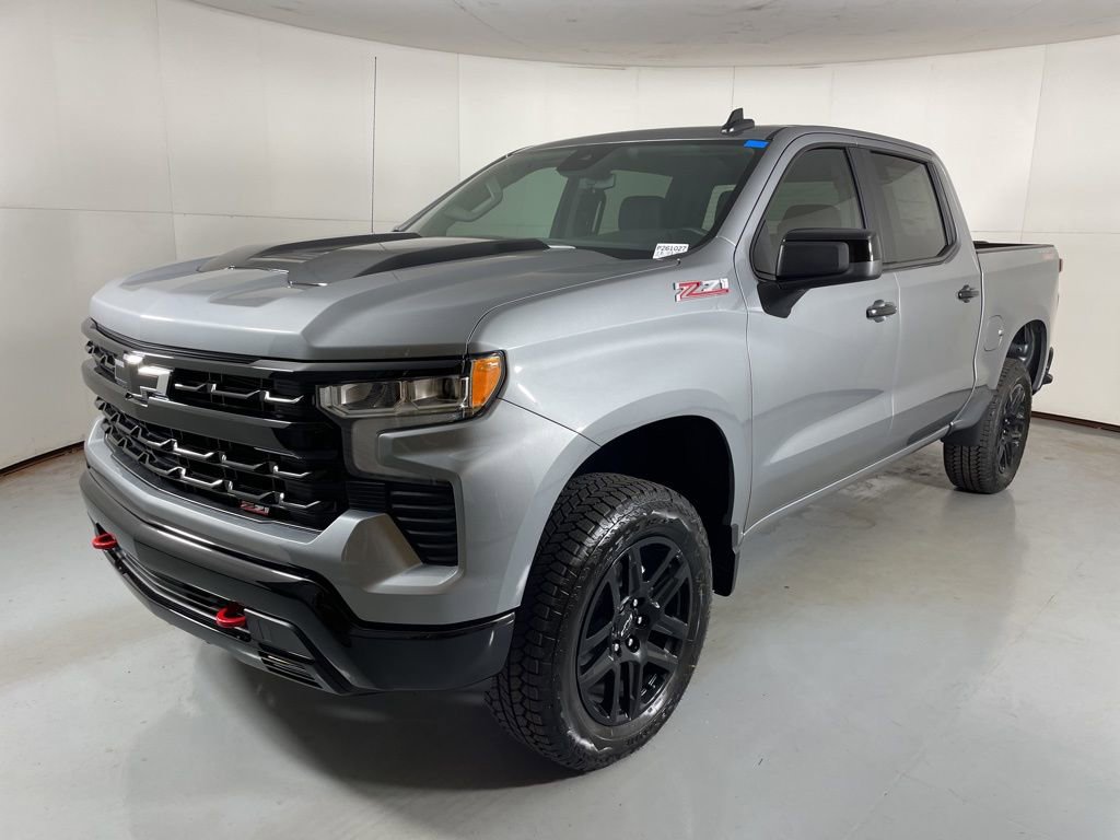 2026 Chevrolet Silverado 1500 LT Trail Boss photo 2