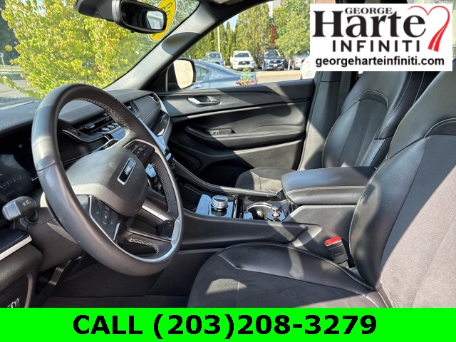 2023 Jeep Grand Cherokee Altitude photo 12