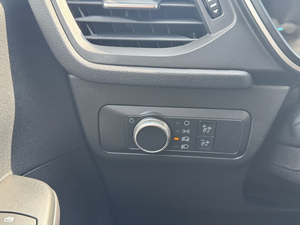 2022 Ford Escape SE Sport photo 24